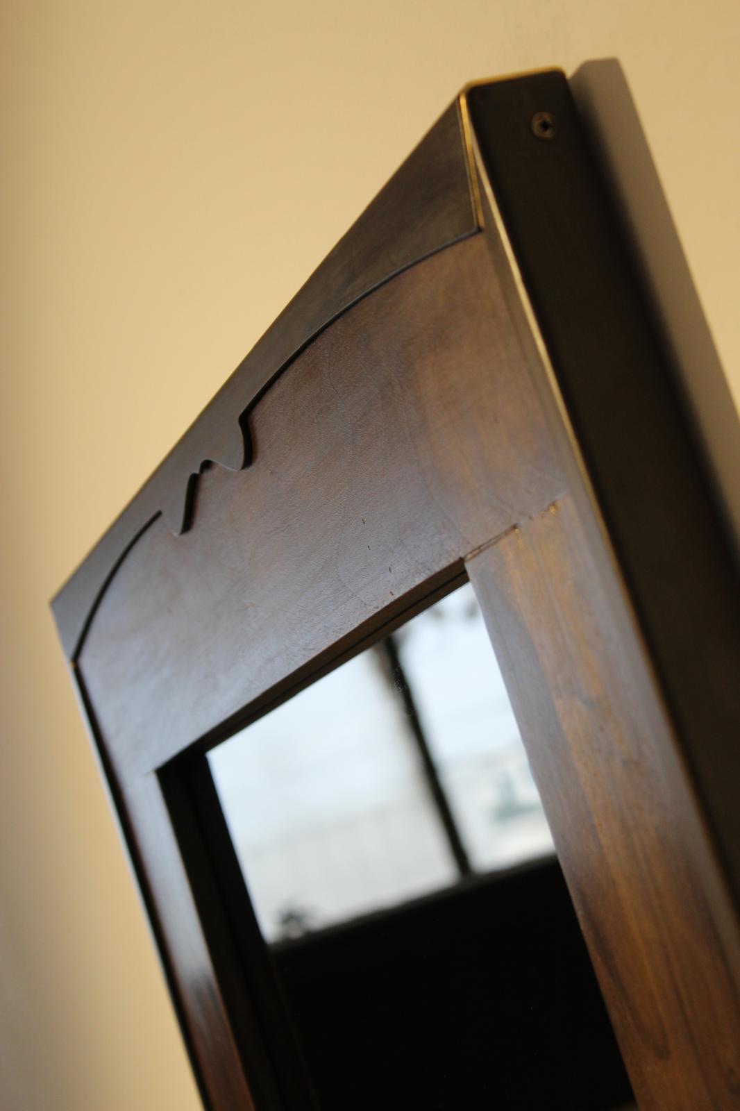 Metal Ahşap Uyumlu Ayna